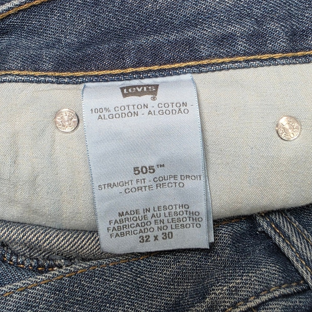 Levi's 505 Straight Fit Jeans Mens‎ 32x30 Blue Medium Wash 100% Cotton Denim - Picture 4 of 12